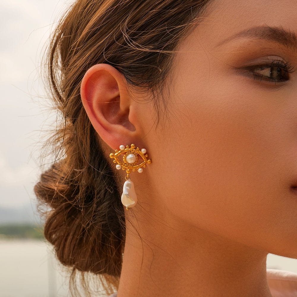 Elegant Mi Amore earrings, adding a touch of glamour to your ensemble. Discover the finest earrings in Trinidad and Tobago fashion