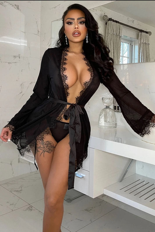 STRIP TEASE- Luxurious Mi Amore lingerie robe, an epitome of comfort and style. Unwind in the finest lingerie robes in Trinidad and Tobago